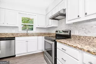 208 Mike St, Warner Robins, GA 31088 - Photo 12