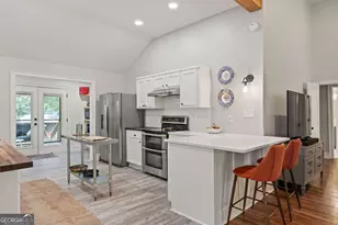 160 Crestview Cir, Athens, GA 30606 - Photo 10
