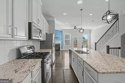4469 Dunblane Avenue, Sugar Hill, GA 30518 - Photo 8