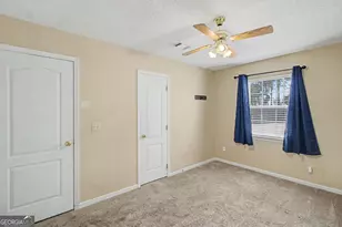 2011 Ossabaw Dr, Hinesville, GA 31313 - Photo 12