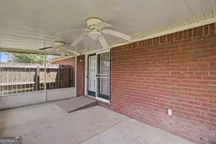 2011 Ossabaw Dr, Hinesville, GA 31313 - Photo 26