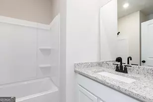 244 Sunfish Cir, Jefferson, GA 30549 - Photo 10