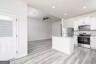 244 Sunfish Cir, Jefferson, GA 30549 - Photo 8