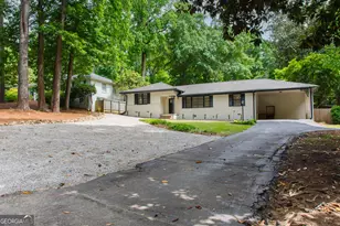 4090 Land O Lakes Dr NE, Atlanta, GA 30342 - Photo 4