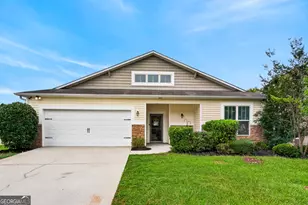 402 Creekside Dr, Lagrange, GA 30240 - Photo 1