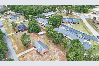 106 Nelson Street, Reidsville, GA 30453 - Photo 4