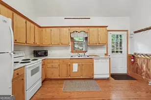 659 Potomac Dr, Tiger, GA 30576 - Photo 6