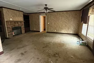 124 Tanglewood Dr, Albany, GA 31705 - Photo 2