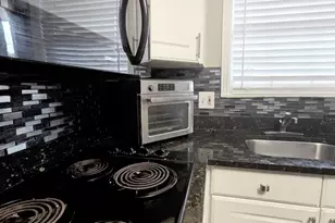 21 Delmont Dr, Atlanta, GA 30305 - Photo 8