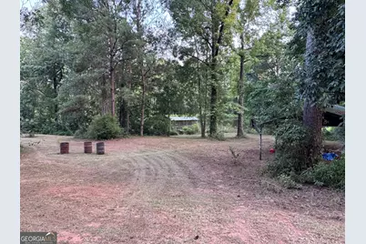 163 Holly Ridge Road, Dublin, GA 31021 - Photo 2
