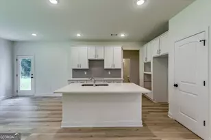 431 Windy Ln, Jonesboro, GA 30238 - Photo 12