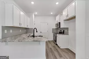 215 Laney Dr, Carrollton, GA 30117 - Photo 2