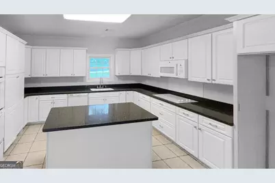 1751 N Houston Lake Boulevard, Warner Robins, GA 31093 - Photo 2