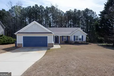 305 Bradford Court, Auburn, GA 30011 - Photo 2