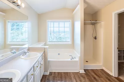 305 Bradford Court, Auburn, GA 30011 - Photo 16