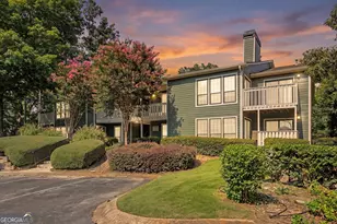 4612 Vinings Central Run SE, Atlanta, GA 30339 - Photo 1