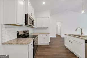 305 Angela Ave, Bowdon, GA 30108 - Photo 20