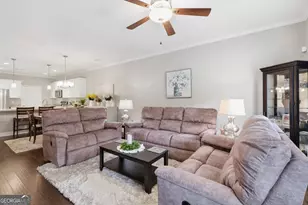 3874 Valley View Ct, Gainesville, GA 30501 - Photo 8