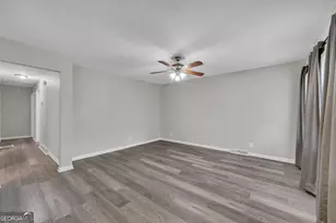 514 S Broad St, Toccoa, GA 30577 - Photo 6