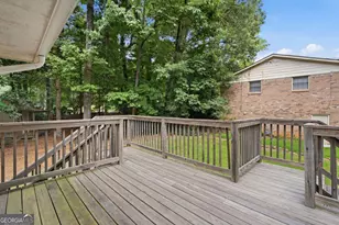 2661 NE Sheila Ln NE, Marietta, GA 30062 - Photo 8