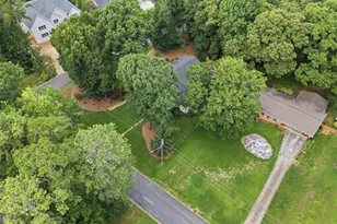 2661 NE Sheila Ln NE, Marietta, GA 30062 - Photo 18