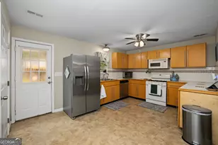 331 Clearwater Rd, Sharpsburg, GA 30277 - Photo 60