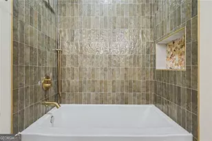 2700 Hawaii Ct, Decatur, GA 30033 - Photo 10