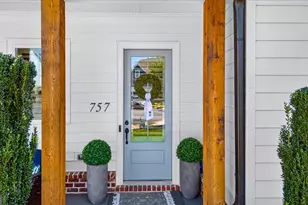 757 Bridgeview Dr, Canton, GA 30115 - Photo 6