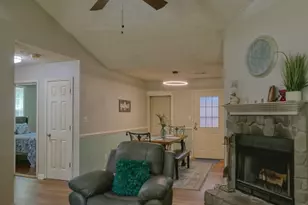 107 Honeysuckle Ln, Stockbridge, GA 30281 - Photo 2
