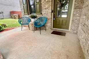 8225 Majors Glen Ct, Cumming, GA 30041 - Photo 2