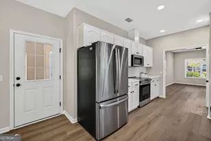153 Dalton Cody Dr, Brunswick, GA 31520 - Photo 6