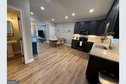 716 Manor Way, Cartersville, GA 30120 - Photo 8