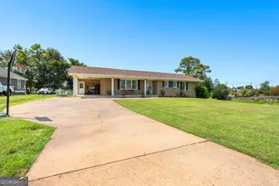 266 Lagrange St, Newnan, GA 30263 - Photo 2