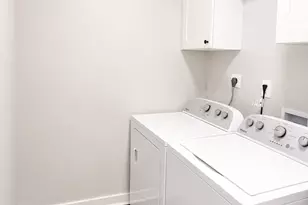 100 Summerwood Dr, Fairburn, GA 30213 - Photo 4