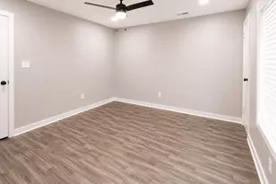 100 Summerwood Dr, Fairburn, GA 30213 - Photo 8