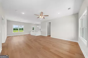 169 Landmark Cir, Statesboro, GA 30458 - Photo 6