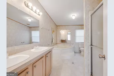 437 Burkhalter Circle, Claxton, GA 30417 - Photo 14