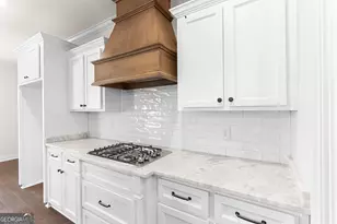 136 Pridgen Pass, Perry, GA 31069 - Photo 24