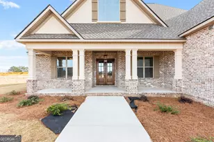 136 Pridgen Pass, Perry, GA 31069 - Photo 2