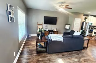 1206 Coldwater Ct, Griffin, GA 30224 - Photo 2