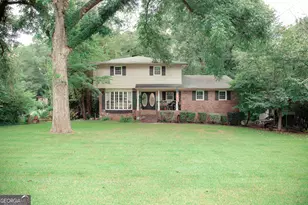 921 Crystal Dr, Thomaston, GA 30286 - Photo 1
