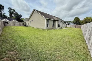 401 Spanish Moss Ln, Adel, GA 31620 - Photo 26