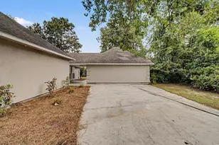 1621 Moore St, Adel, GA 31620 - Photo 4