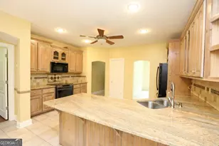 206 Enclave Ln, Newnan, GA 30263 - Photo 8