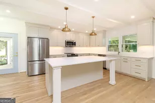 100 Williamsburg Ln, Athens, GA 30605 - Photo 6