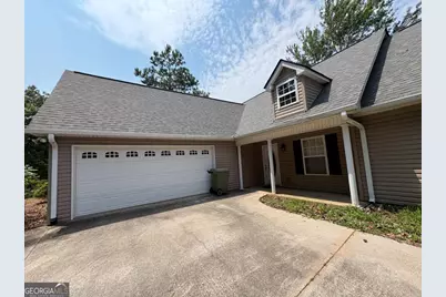 205 Boulevard Street, Cleveland, GA 30528 - Photo 2