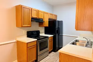 746 Boston Common, Atlanta, GA 30349 - Photo 6
