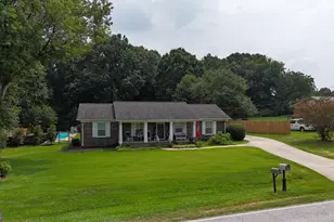 154 New Prospect Rd, Hartwell, GA 30643 - Photo 2
