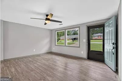106 Sir Lancelot Avenue, Lagrange, GA 30241 - Photo 4