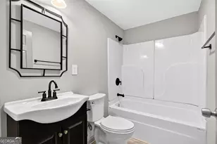 106 Sir Lancelot Ave, Lagrange, GA 30241 - Photo 14
